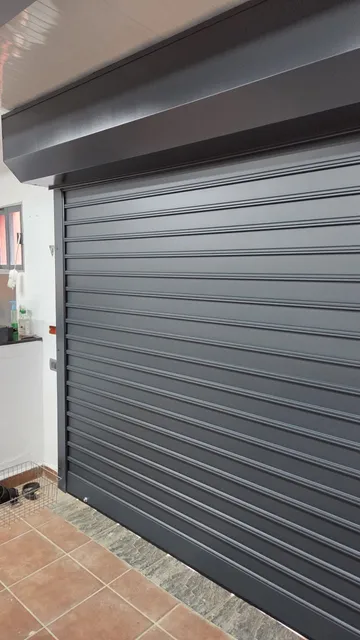 Puertas enrollables — trabajo realizado por FPM Innovations (2)